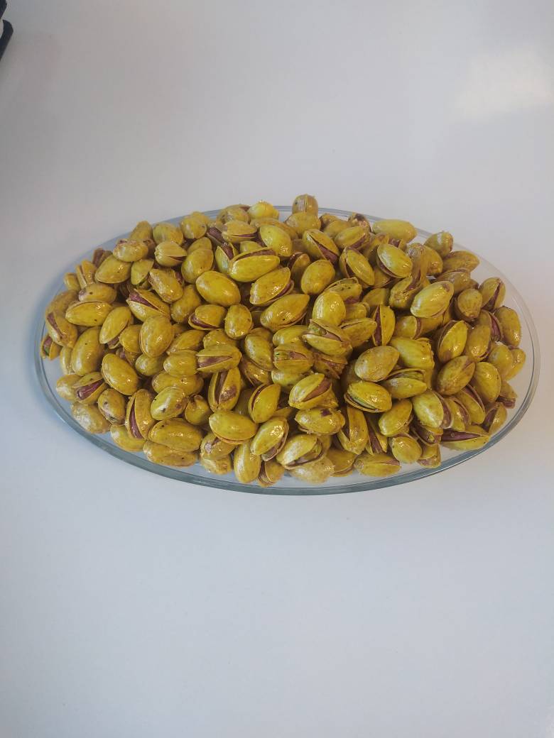 پسته احمد آقایی بوداده